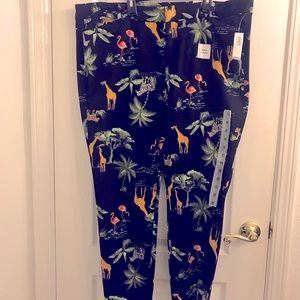 NWT tropical print ankle pixie pants🦋